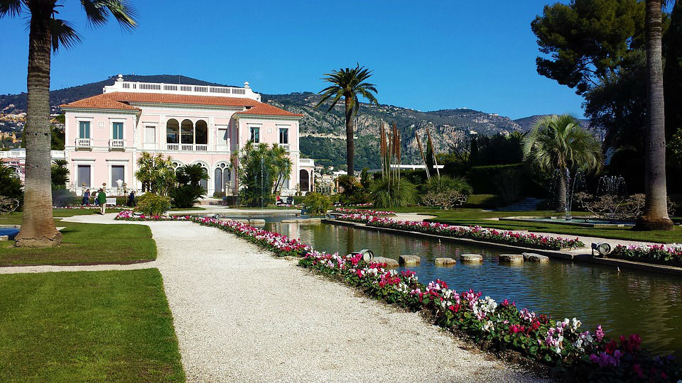 Immobilier de luxe sur la Côte d’Azur : le guide ultime