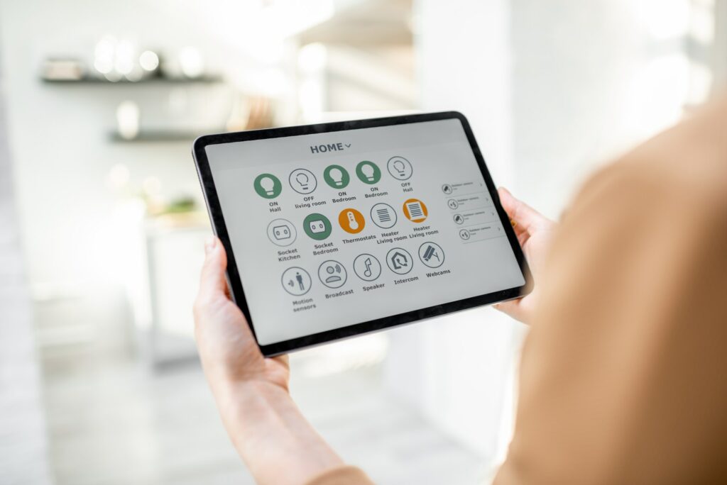 Controlling smart home with a digital tablet