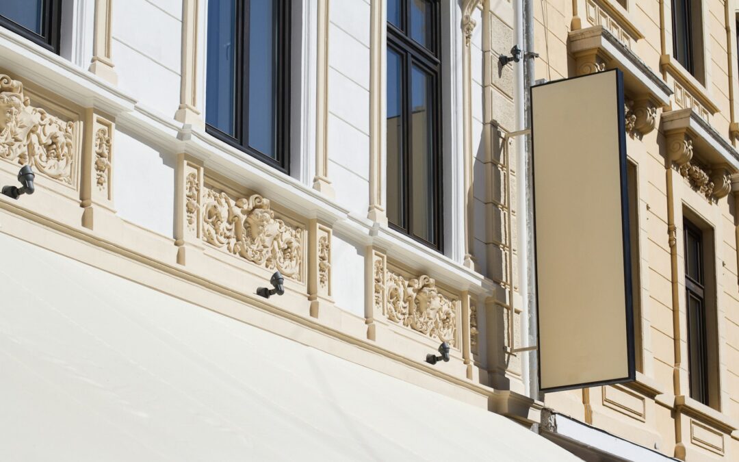 La signalétique d’immeuble : comment faciliter l’orientation des résidents et visiteurs ?
