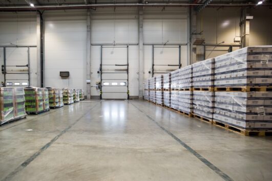 entrepot stockage 06